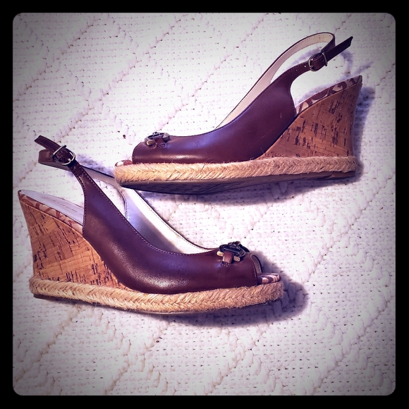 etienne aigner wedges